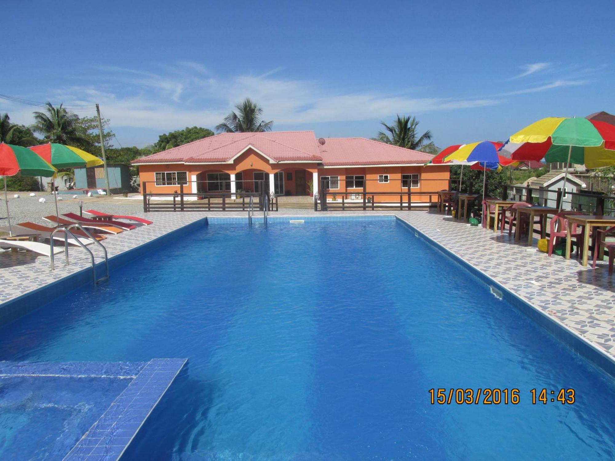 Jamaica Inn Guest House Botianaw Extérieur photo