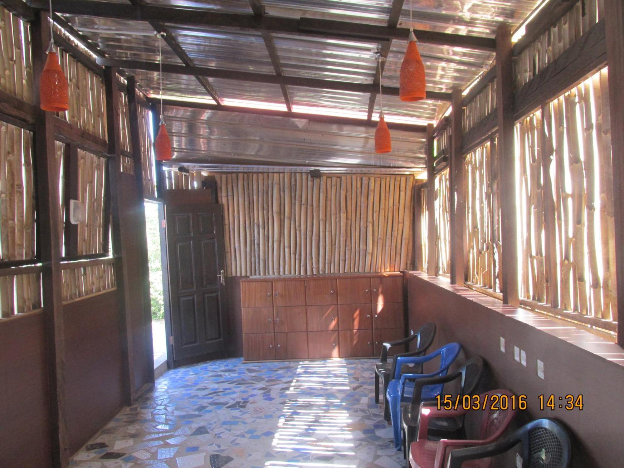 Jamaica Inn Guest House Botianaw Extérieur photo
