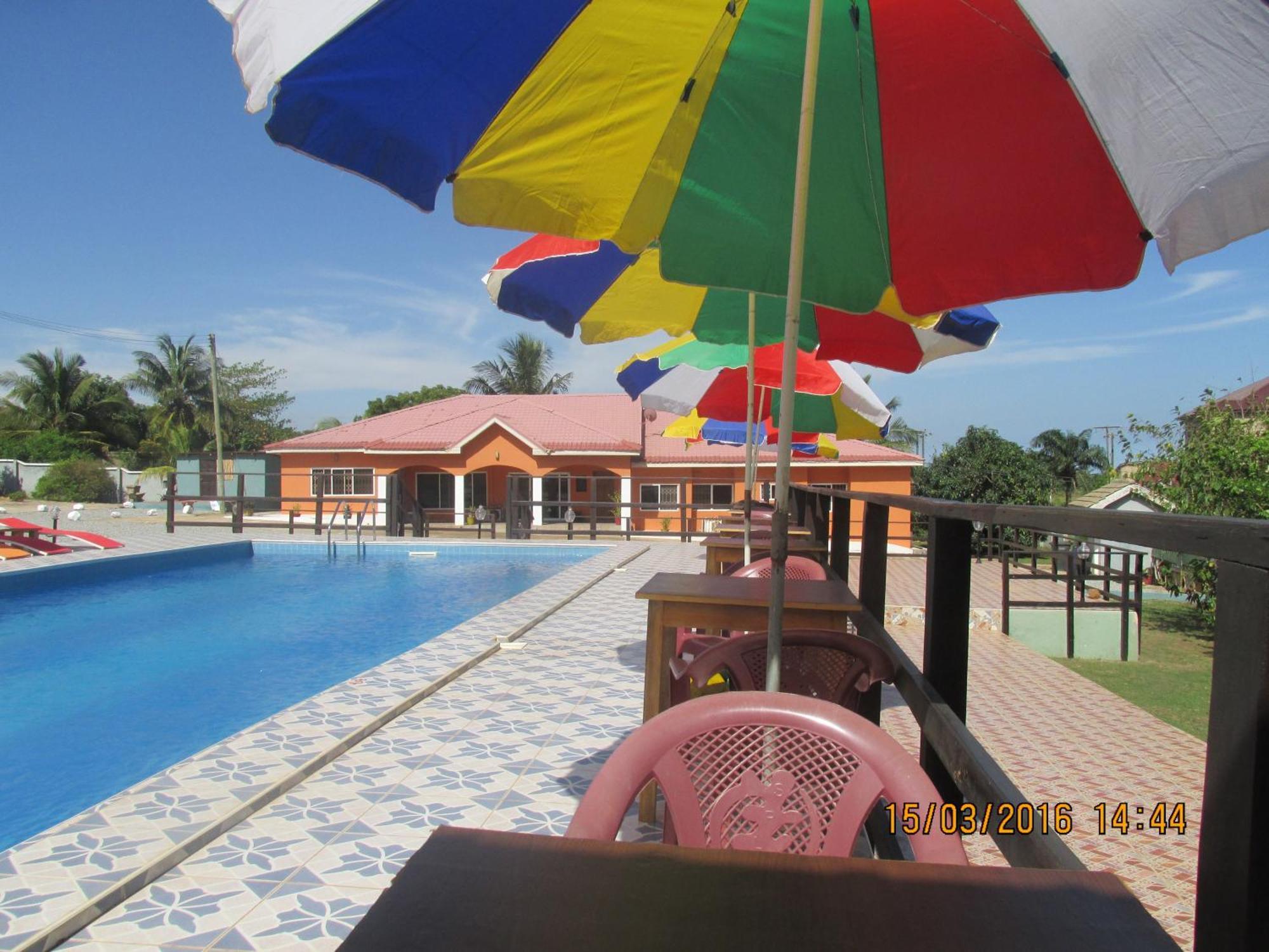 Jamaica Inn Guest House Botianaw Extérieur photo